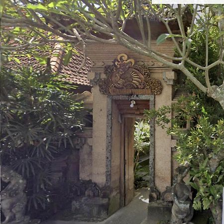 Legong Guesthouse Ubud Exterior foto