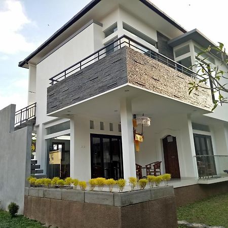 Legong Guesthouse Ubud Exterior foto